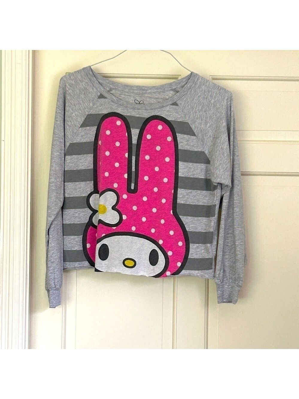 Hello Kitty Sanrio Roll Hem Long Sleeve Top Gray Stripe Pink Size Medium